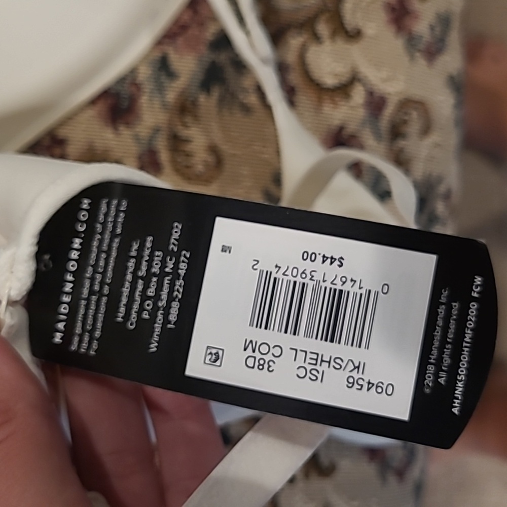 NWT Maidenform Bra - Picture 5 of 5